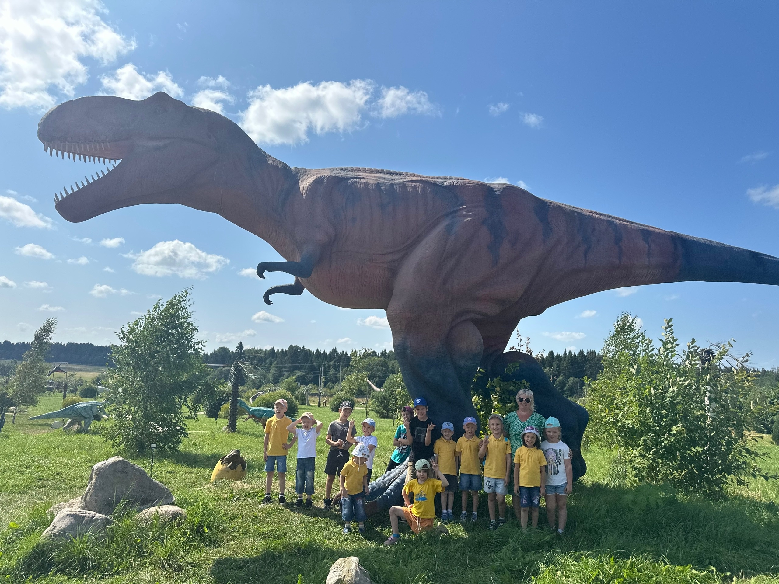 ЯРКИЙ ДЕНЬ В ЦЕНТРЕ YES!