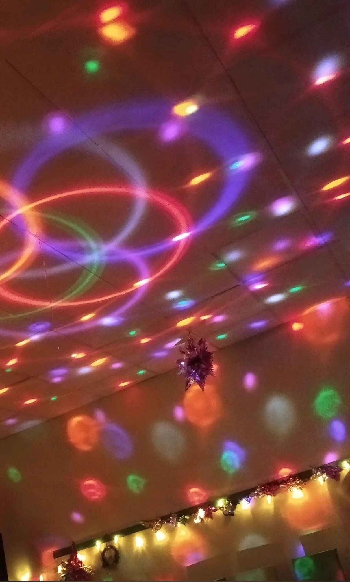 ЯРКИЕ МОМЕНТЫ СЧАСТЛИВЫХ КАНИКУЛ!