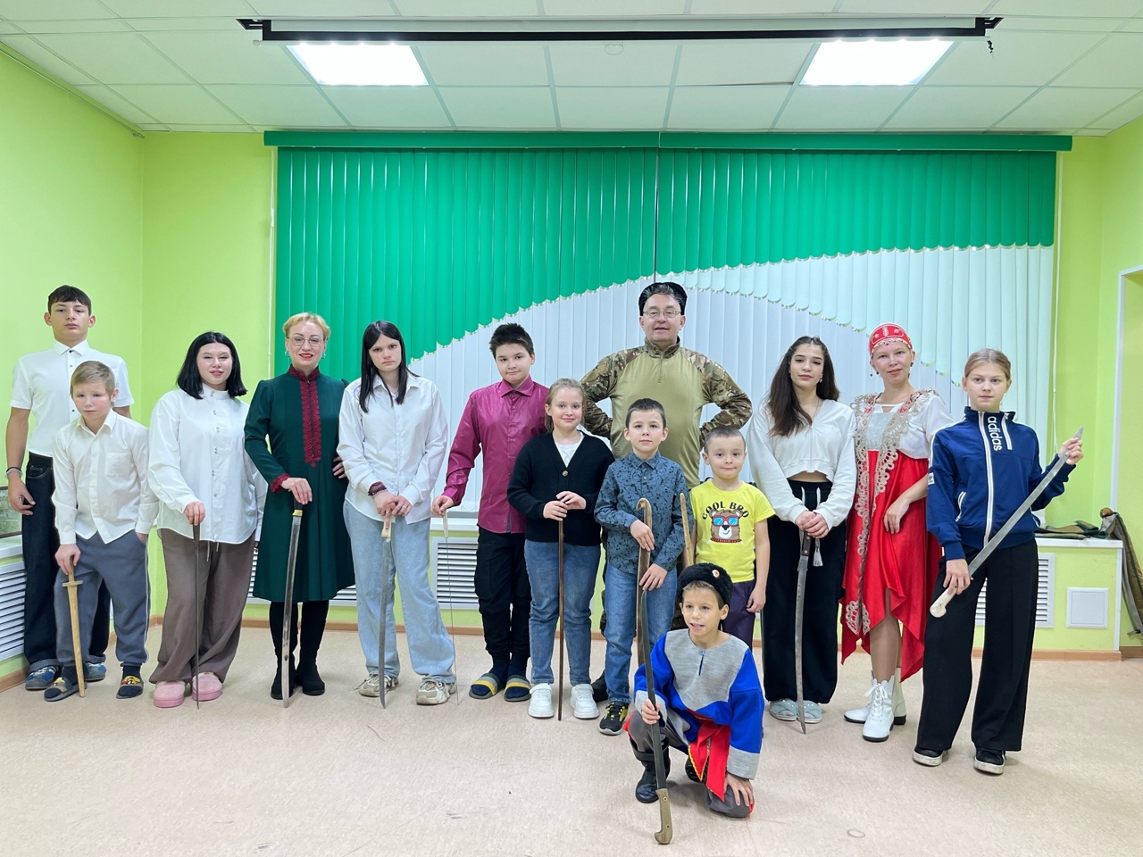 ТЕПЛЫЙ ПРАЗДНИК В СЕМЕЙНОМ МФЦ ПОСЕТИЛИ НАШИ ВОСПИТАННИКИ 