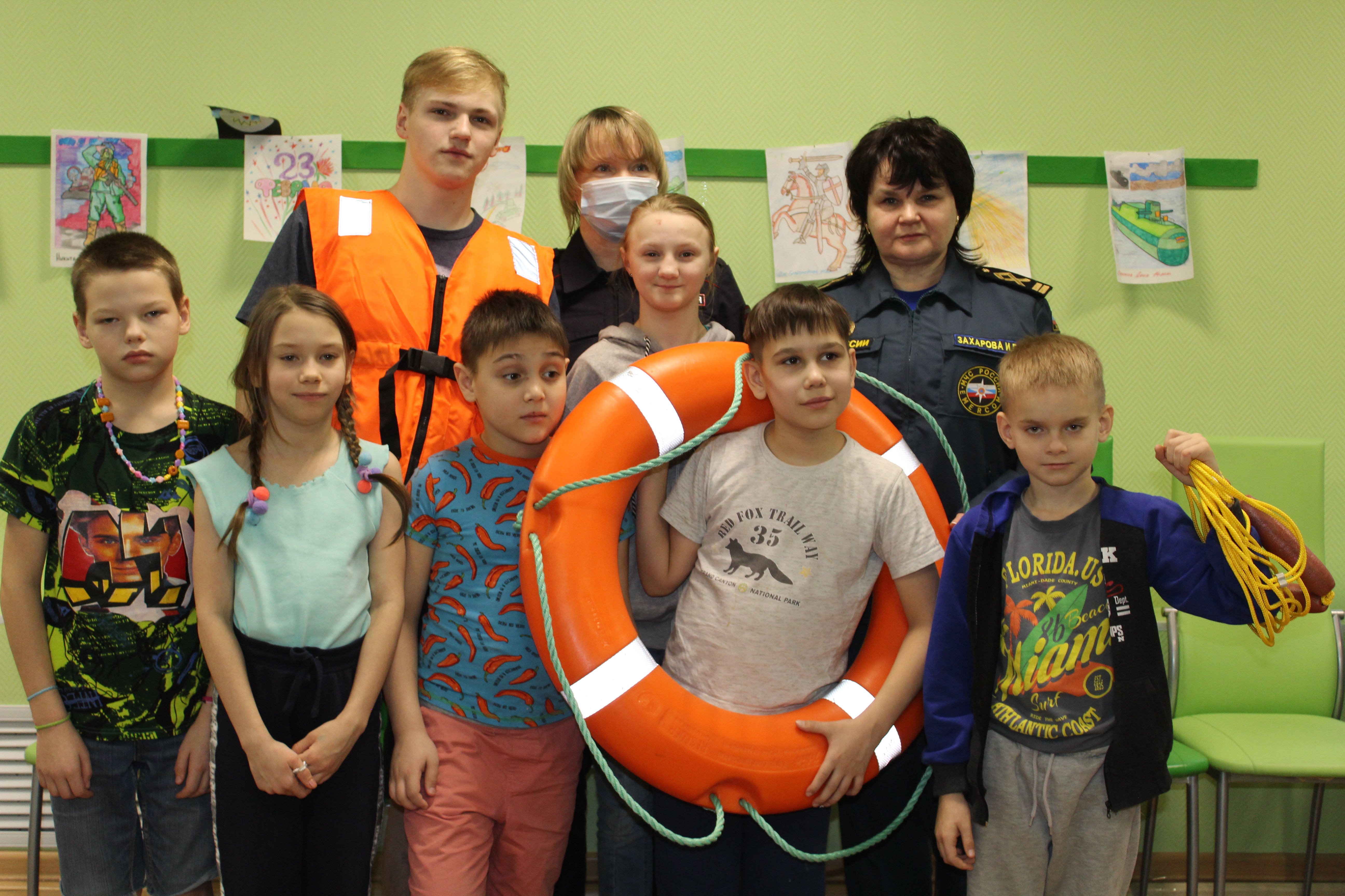 О БЕЗОПАСНОСТИ НА ЗИМНИХ ВОДОЕМАХ  И ЖЕЛЕЗНОДОРОЖНОМ ТРАНСПОРТЕ