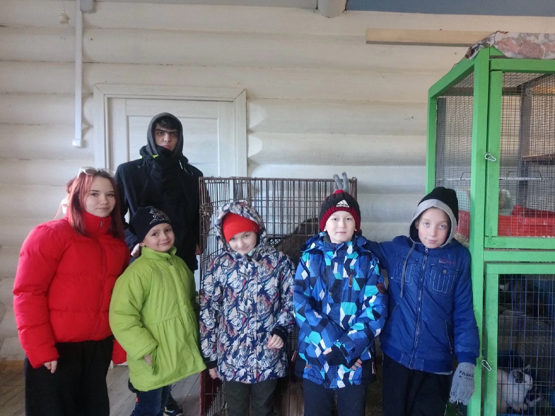 НЕЗАБЫВАЕМОЕ ВРЕМЯ В КОНТАКТНОМ ЗООПАРКЕ «ДЕРЕВЕНЬКА»