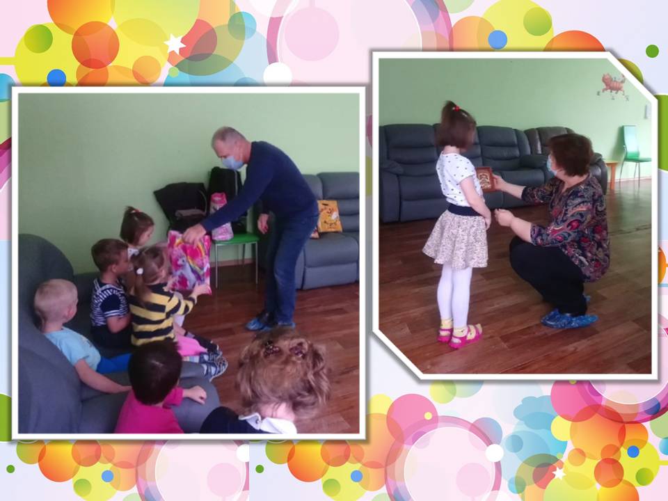 С КАЖДЫМ ПОДЕЛИЛИСЬ ДОБРОТОЙ СВОЕЙ!