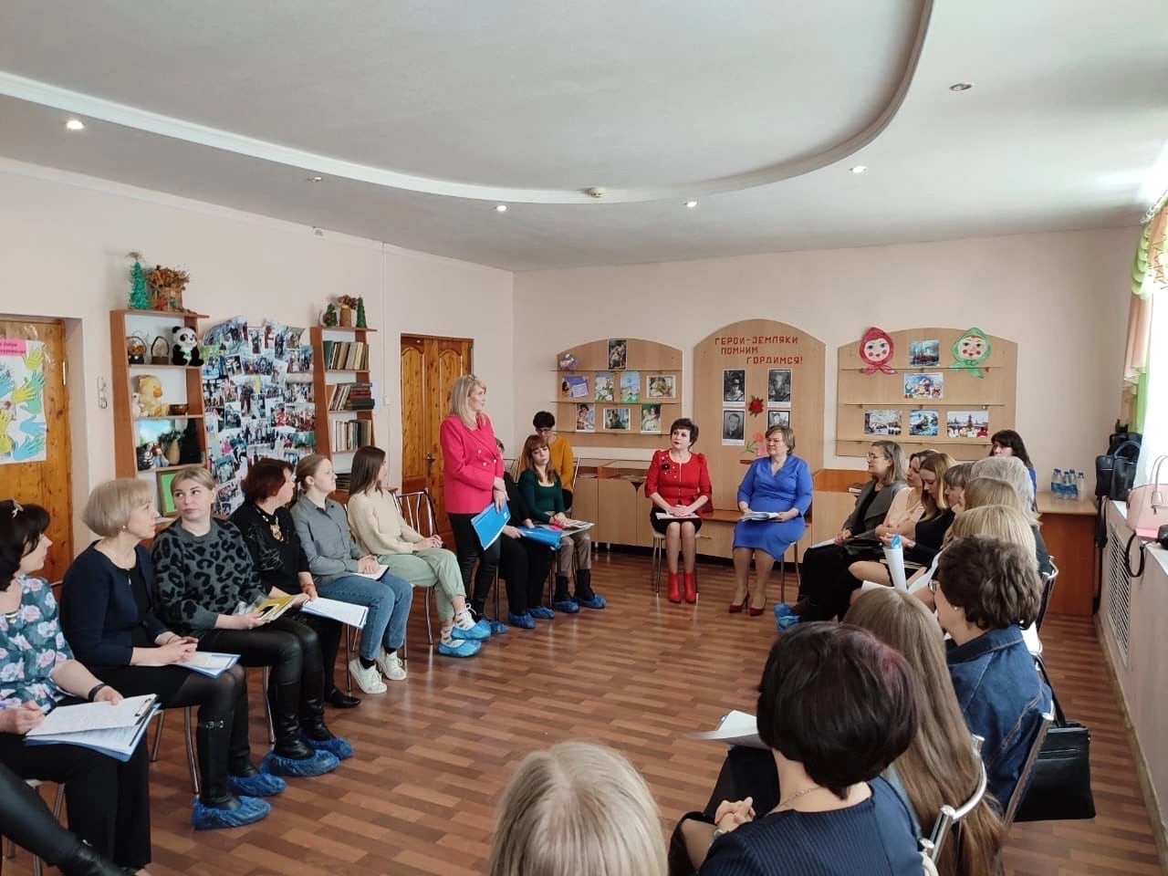 НАСТАВНИЧЕСТВО КАК РЕСУРС ПРОФЕССИОНАЛЬНОГО РОСТА МОЛОДЫХ СПЕЦИАЛИСТОВ