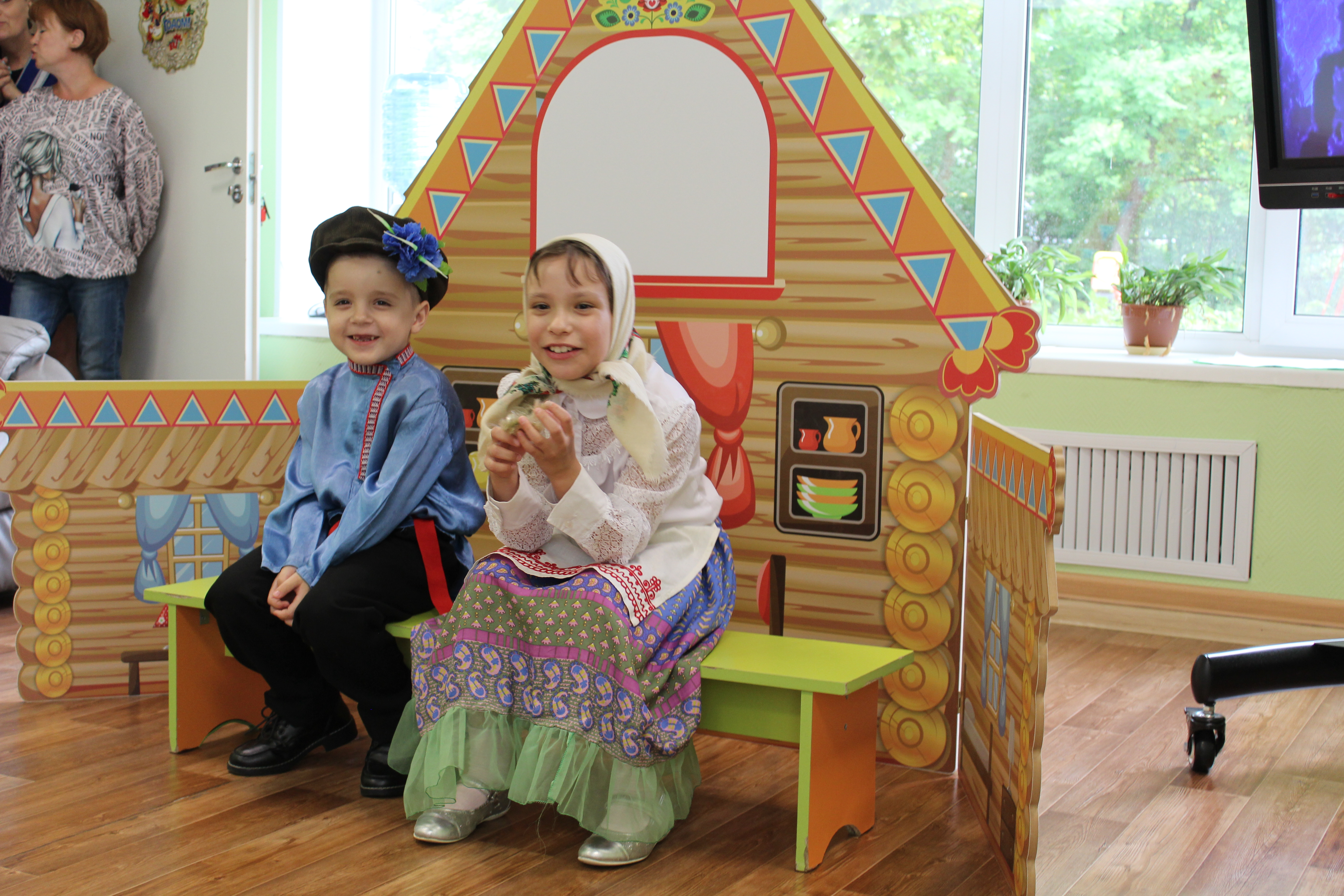 В «РОСТКЕ» СОСТОЯЛАСЬ ПРЕМЬЕРА СТАРЫХ СКАЗОК НА НОВЫЙ ЛАД!