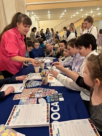 НОВОГОДНЯЯ ЕЛКА В ДК «СТРОИТЕЛЬ» ПО ПРИГЛАШЕНИЮ НАШИХ БЛАГОТВОРИТЕЛЕЙ ПАО «ФОСАГРО».